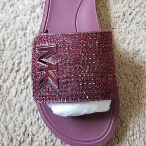 MK Slide DARK BERRY